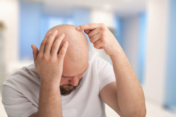//meinehaarklinik.de/wp-content/uploads/2019/03/Schmerzfreie-Betäubung-Haartransplantation-2.jpg